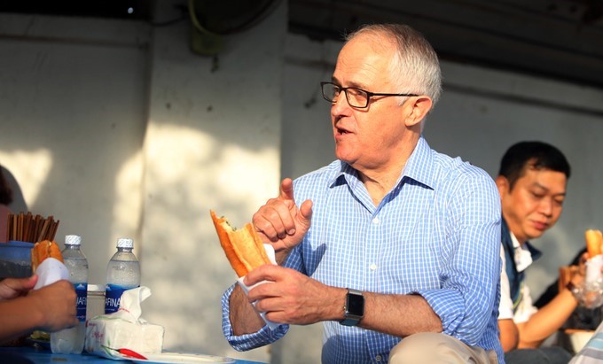 Australian Prime Minister Malcolm Turnbull enjoyed Banh mi